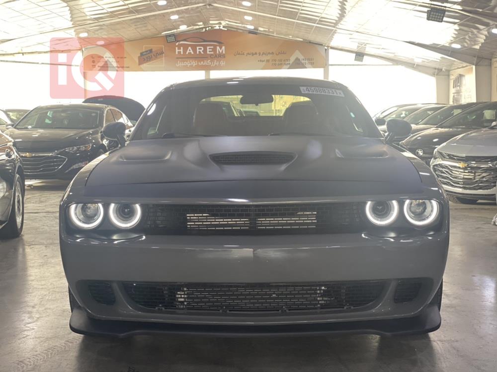 Dodge Challenger